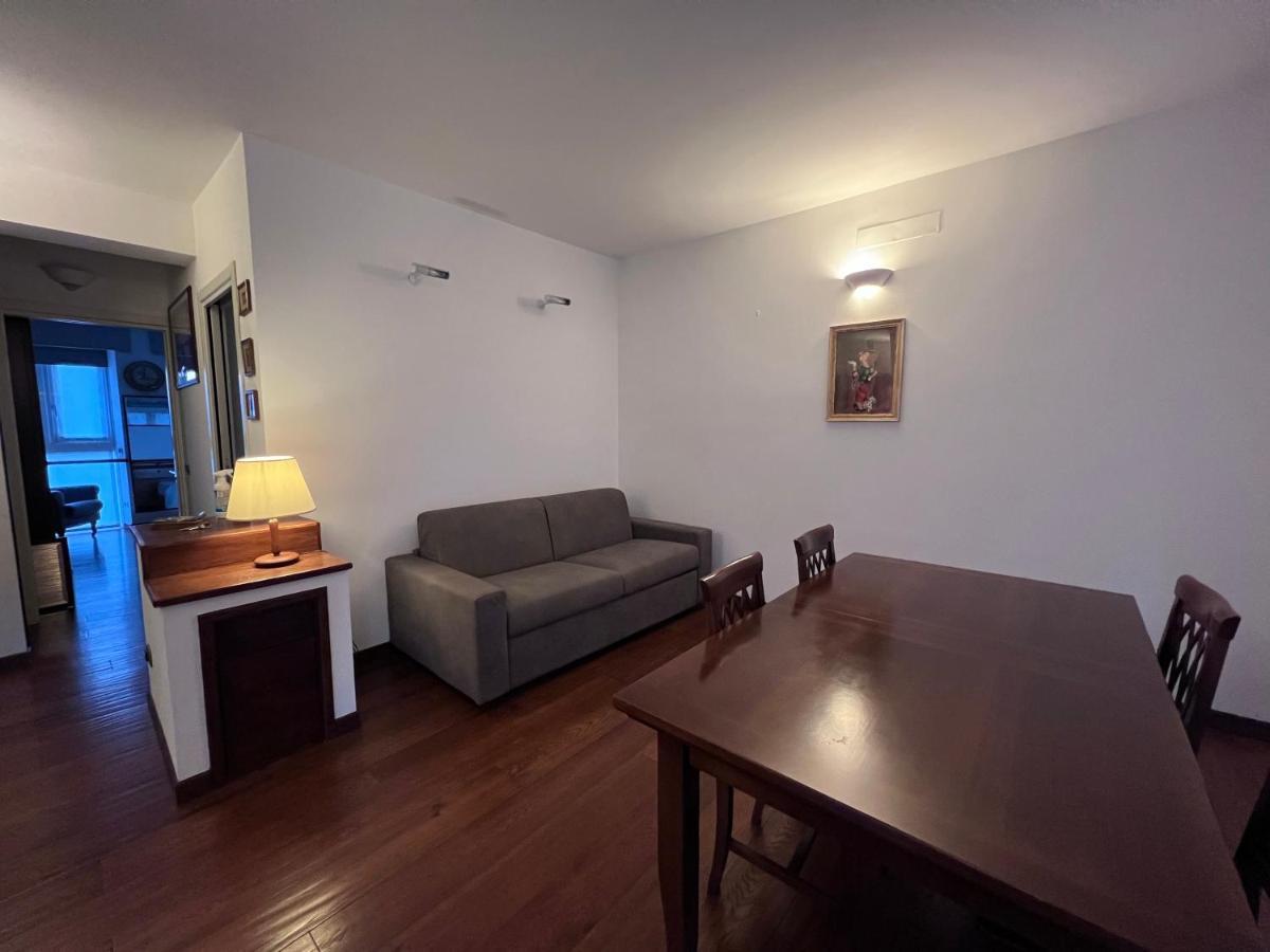 Casa Vacanze Attico Sul Lago Di Lecco, A Due Passi Dal Centro Con Posto Auto Εξωτερικό φωτογραφία